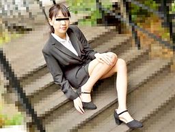 就活セクハラ面接！内定が欲しくて恥じらいながらも何でもシちゃう女子大生